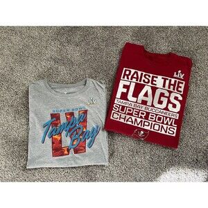 2 Fanatics Tampa Bay Buccaneers Bucs NFL T-Shirts Men's Size 2XL Bundle Lot